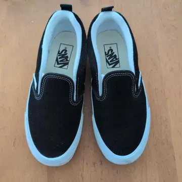 VANS 스니커즈