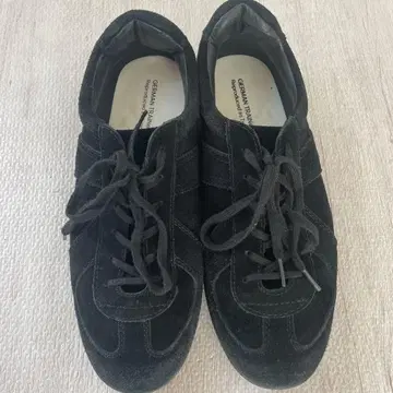 GERMAN TRAINeR GLR 저먼 트레이너 스웨이드 스니커즈