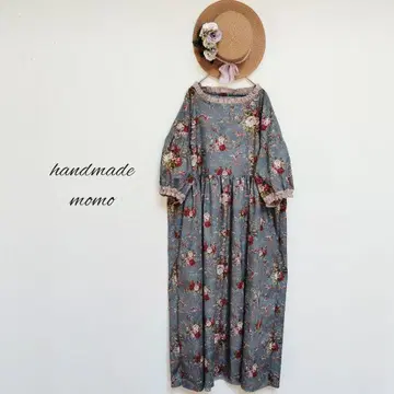handmade 클래식한 꽃무늬 개더 원피스 free 7부 소매