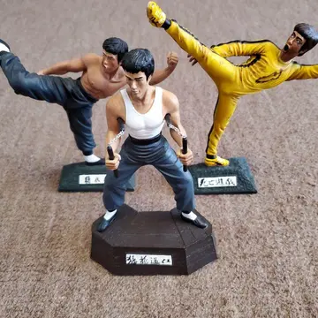 스타샵 제작 Bruce Lee 피규어 (재페인팅) 3체 세트
