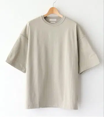 YOKE OVERSIZED INSIDE-OUT T-SHIRT