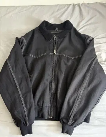 [ ZARA ] 새상품급 대비 스티치 자켓 M