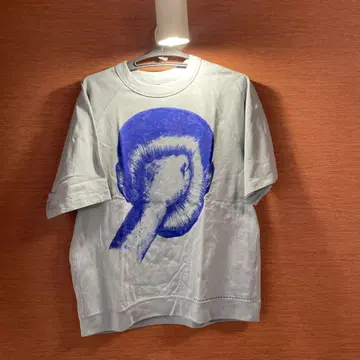 그래픽 T-shirt 핸드 페인트 자수
