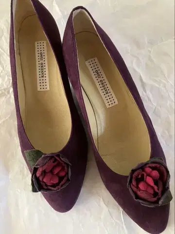 카네코 이사오 보라색 꽃 모티브 5cm 힐 펌프스 25cm