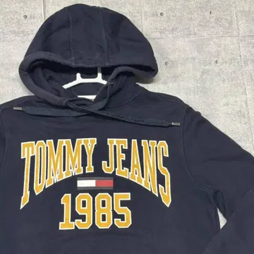 TOMMY JEANS 빅 로고 후드티 1985 플래그 타미힐피거진