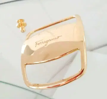 Ferragamo 페라가모 벨트 버클 (클로징 포함) 골드
