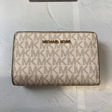 MICHAEL KORS 마이클 코스 2단 접이식 지갑 패스 케이스 포함