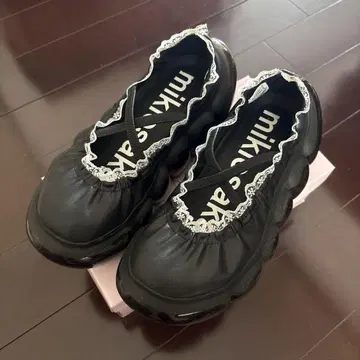 mikiosakabe 스니커즈