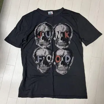 미사용 Safari 게재 JUNKFOOD 정크푸드 스컬 티셔츠