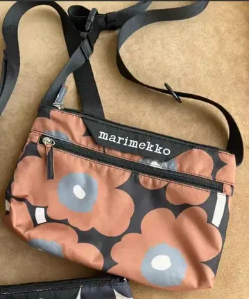 MARIMEKKO 마리메꼬 백 숄더 크로스백 여성용 꽃무늬