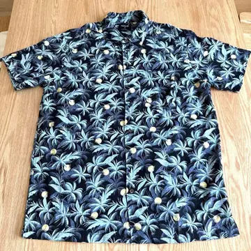 Hurley 남성용 반팔 패턴 셔츠 S 사이즈