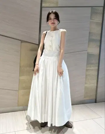 Bibiy. ASHLEY SUSPENDER SKIRT