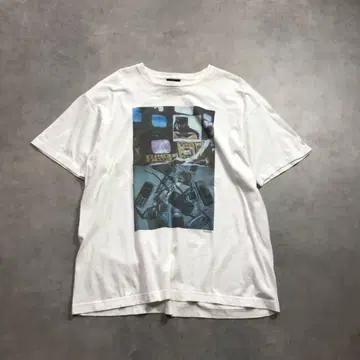 GQ3236 FUTURA : 00's archive TECHNICAL