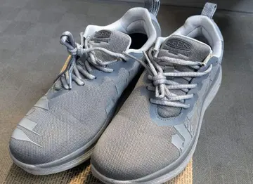 ENGINEERED GARMENTS x KEEN 콜라보 스니커즈