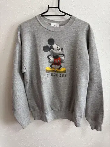 [ Disney ] 미키마우스 맨투맨 그레이 퓨처 디자인 구제 의류