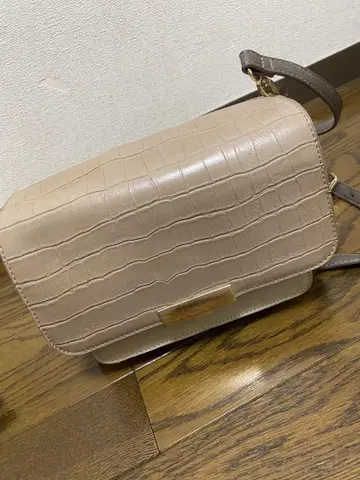 베이지 크로커다일풍 숄더백