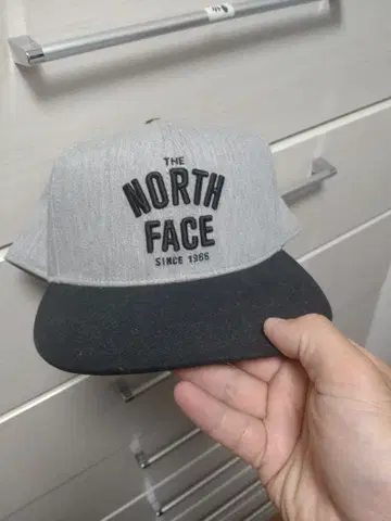 THE NORTH FACE 캡