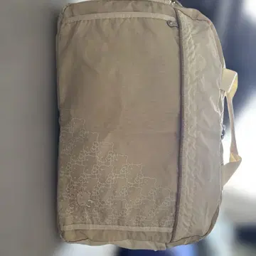 헬로키티 자수 보스턴 백 베이지