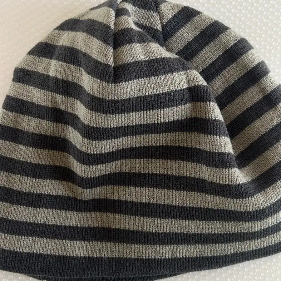 COYSEIO DUAL STRIPE BEANIE MUD KHAKI