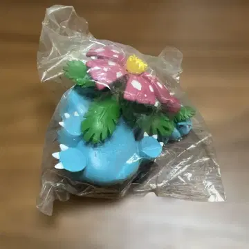 미개봉 입체 포켓몬 도감 이상해씨 이상해풀 이상해꽃