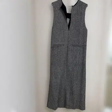 민소매 롱 원피스 흑백 스트라이프