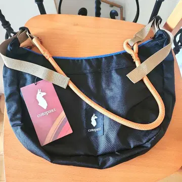 코토팍시 숄더백