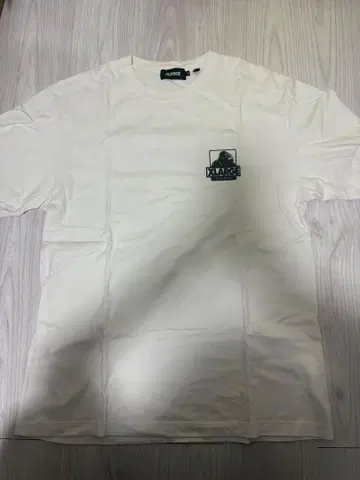 XLARGE 화이트 티셔츠