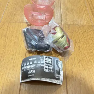 [ 당일 발송 ] 아이언맨 무비 아이템 컬렉션 가챠가챠 받침대 포함