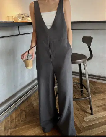 efu V NECK RELAXED OVERALL