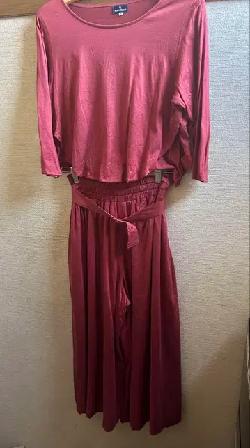 니노 세루티 빨간색 셋업 팬츠 스타일 USED