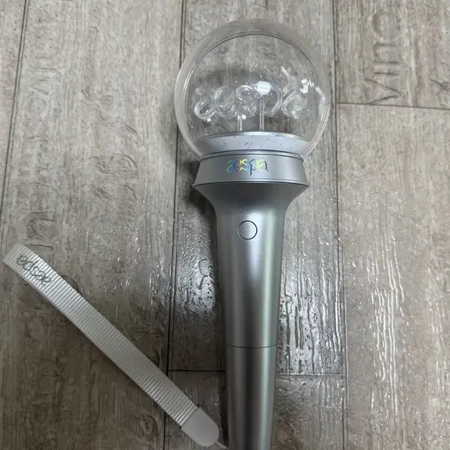 에스파 응원봉 스봉이 양도합니다! (상태 좋아요)