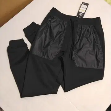 언더아머 블랙 M 사이즈 조거 팬츠