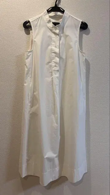 banana republic 화이트 슬리브리스 원피스 S