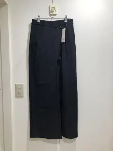 지유 GU 랩 슬랙스 스트라이프 팬츠
