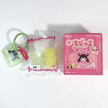 MelloJoy 꼬마 시리즈 미니 연인 곰