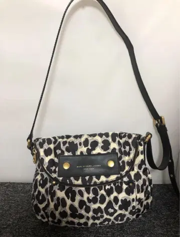 마크제이콥스 MARC JACOBS 숄더백 나일론 레오파드 무늬