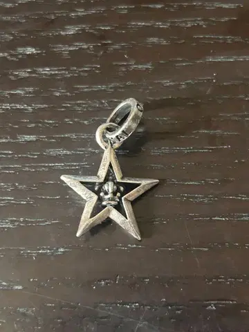로얄오더 펜던트 탑