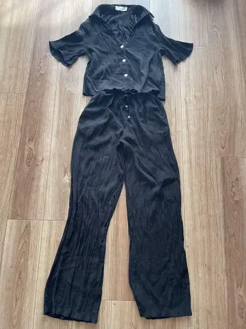 ZARA 카라 V넥 셔츠 + 하이라이즈 팬츠 셋업