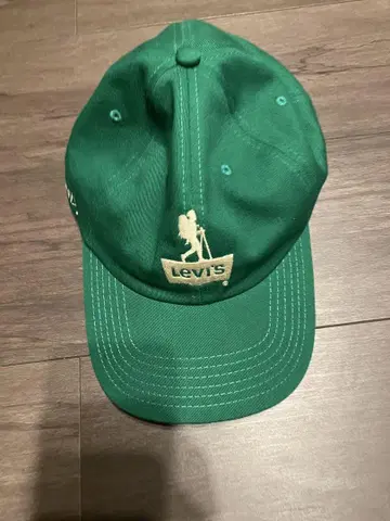 Levi's x END. Trucker Hat 'Mount Rambler