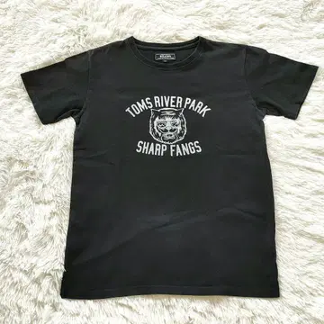 BEAMS 빔즈 TOMSRIVERPARK 데님과 찰떡궁합 T셔츠