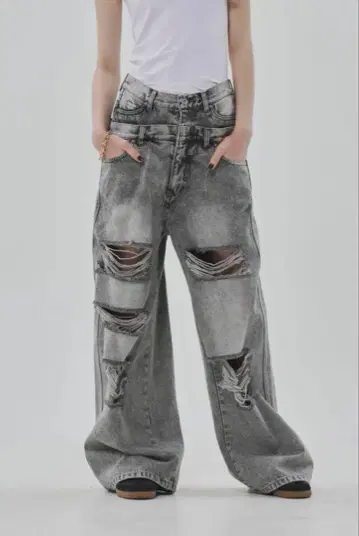 Thetoe Lexington Double Belt Denim Pants