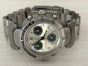 헌팅월드 크로노그래프