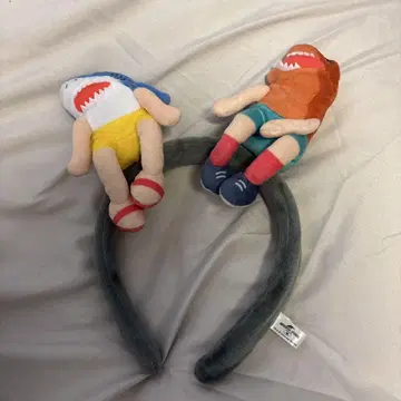 상어와 인간 캐릭터 머리띠