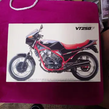 타미야 1/12 혼다 VT250F 새상품 미조립