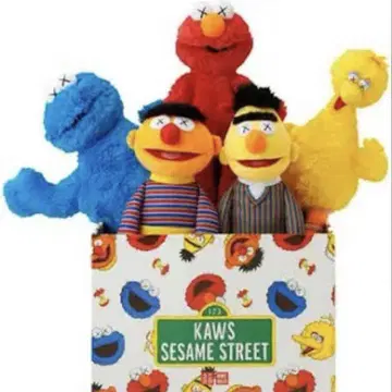 UNIQLO KAWS x SESAME STREET 컴플리트 박스