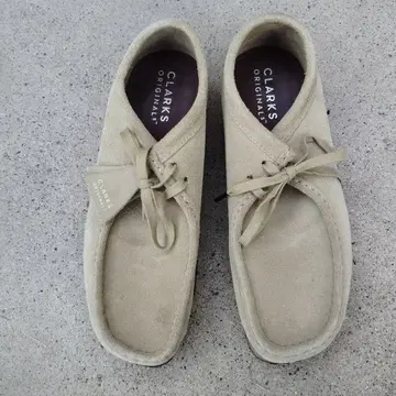 클락스 왈라비 CLARKS ORIGINALS Wallabee 270