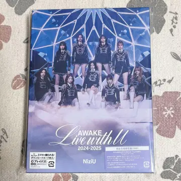 NiziU Live 'AWAKE' 완전 생산 한정판 Blu-ray