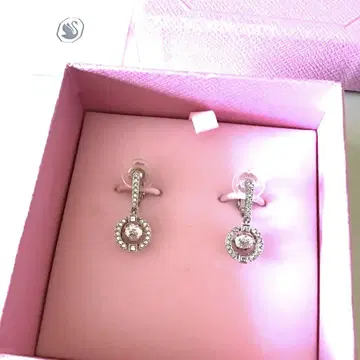 스와로브스키 새상품 Una 귀찌 Swarovski Sparkling