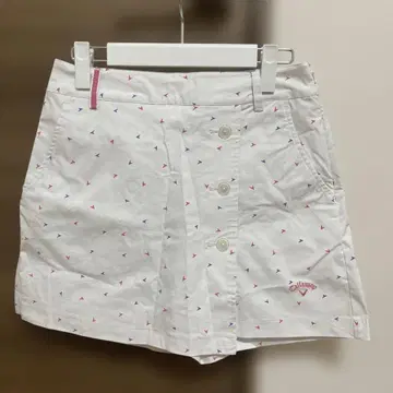Callaway 캘러웨이 화이트 스코트 숏팬츠 S 사이즈