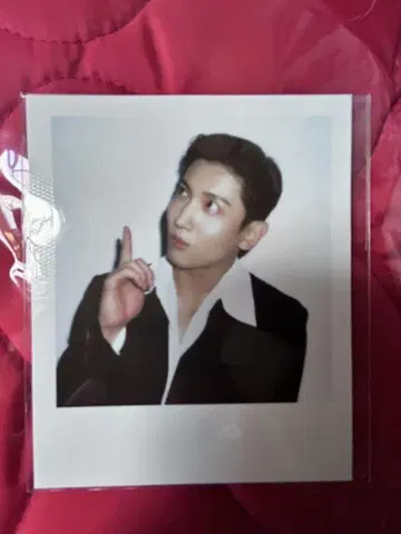 동방신기 창민 폴라로이드